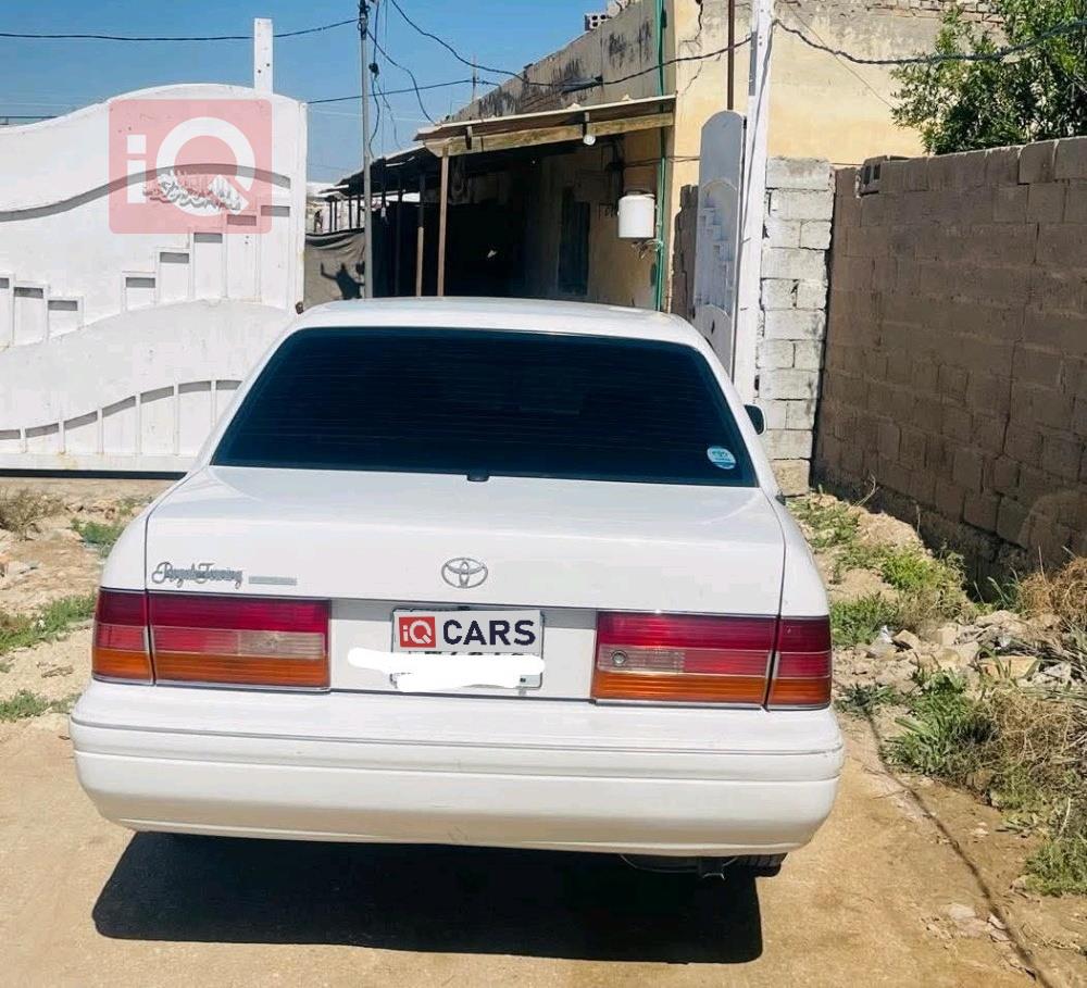 تويوتا كراون